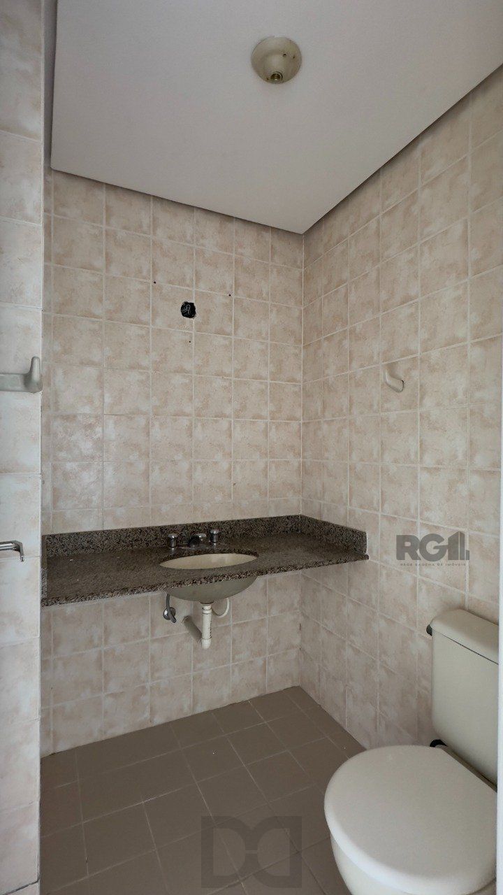 COBERTURA COM 174M², DE FRENTE, 3 DORMITÓRIOS, EM ÓTIMA LOCALIZAÇÃO NO MENINO DEUS — foto 49