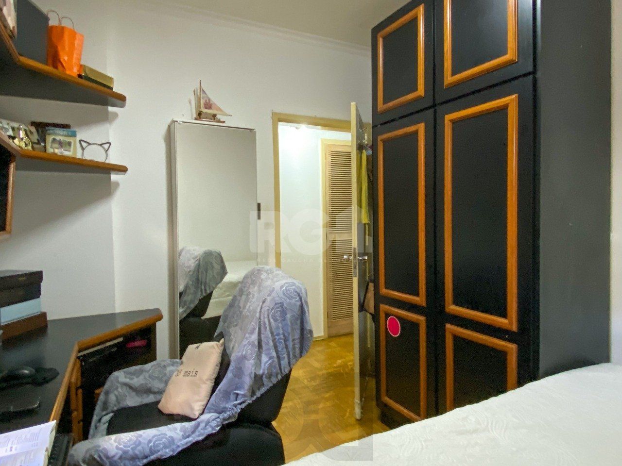 Apartamento 3 dormitórios, sendo 1 suíte, com 2 salas de estar, junto à Praça da Matriz — foto 22