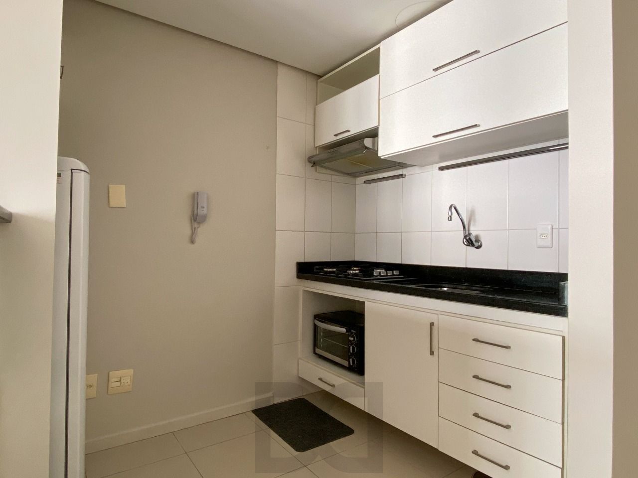 Apartamento completamente mobiliado em prédio com infra no Centro Histórico — foto 12
