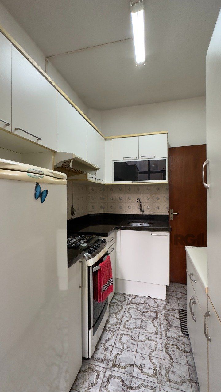APARTAMENTO 1 DORMITÓRIO PRÓXIMO À ORLA DO GUAÍBA NO CENTRO HISTÓRICO — foto 14