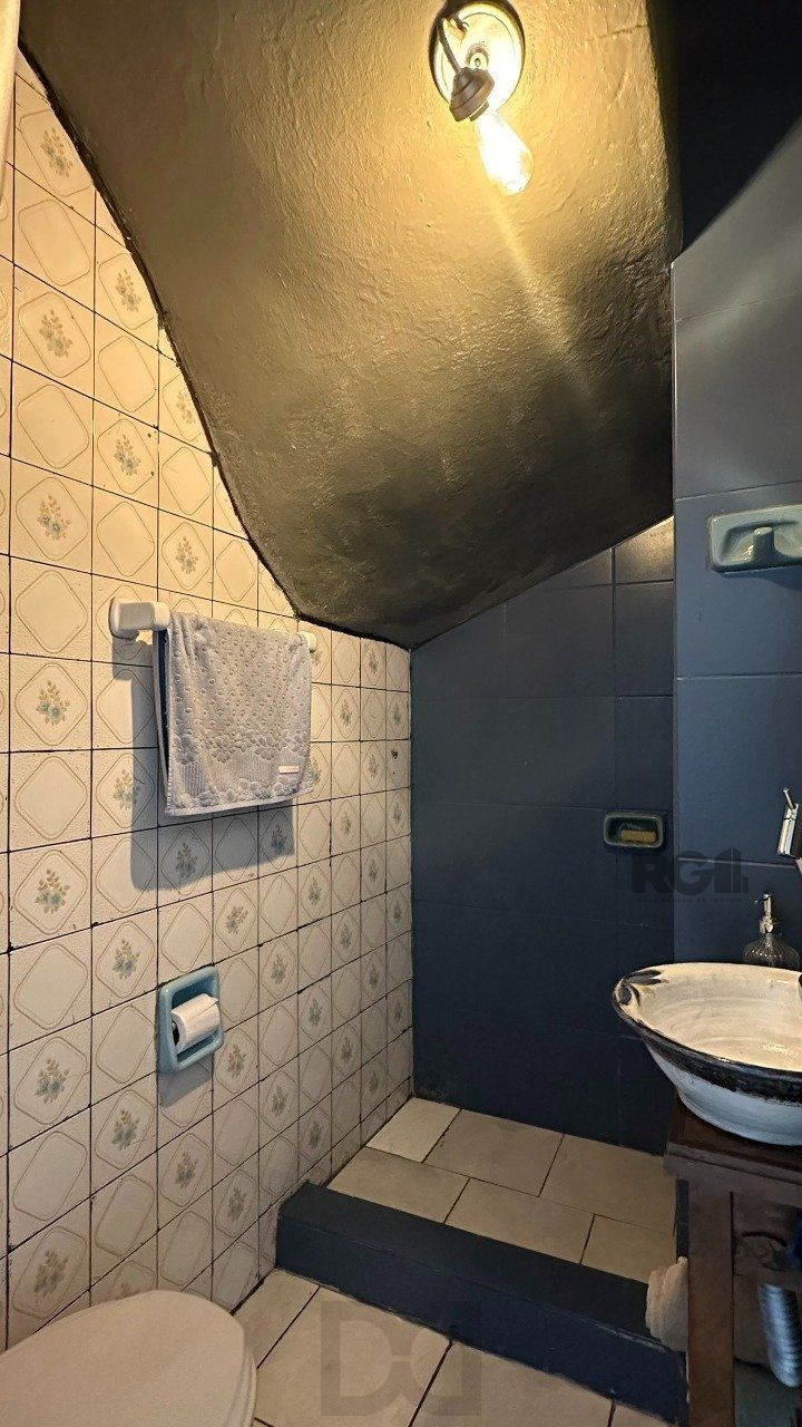 CASA TOTALMENTE REFORMADA EM ÓTIMA LOCALIZAÇÃO NO CENTRO HISTÓRICO — foto 10