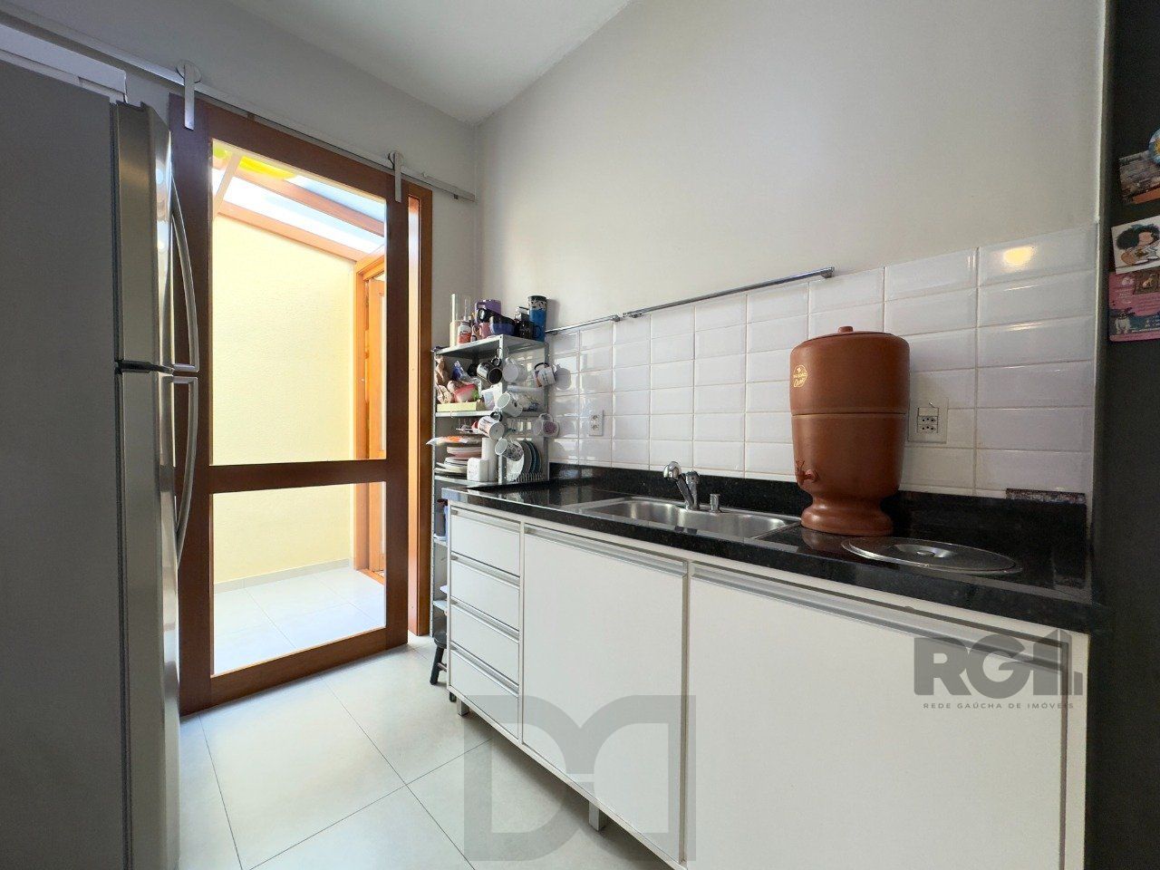 Apartamento garden semimobiliado de 2 dormitórios reformado no Bom Fim — foto 18