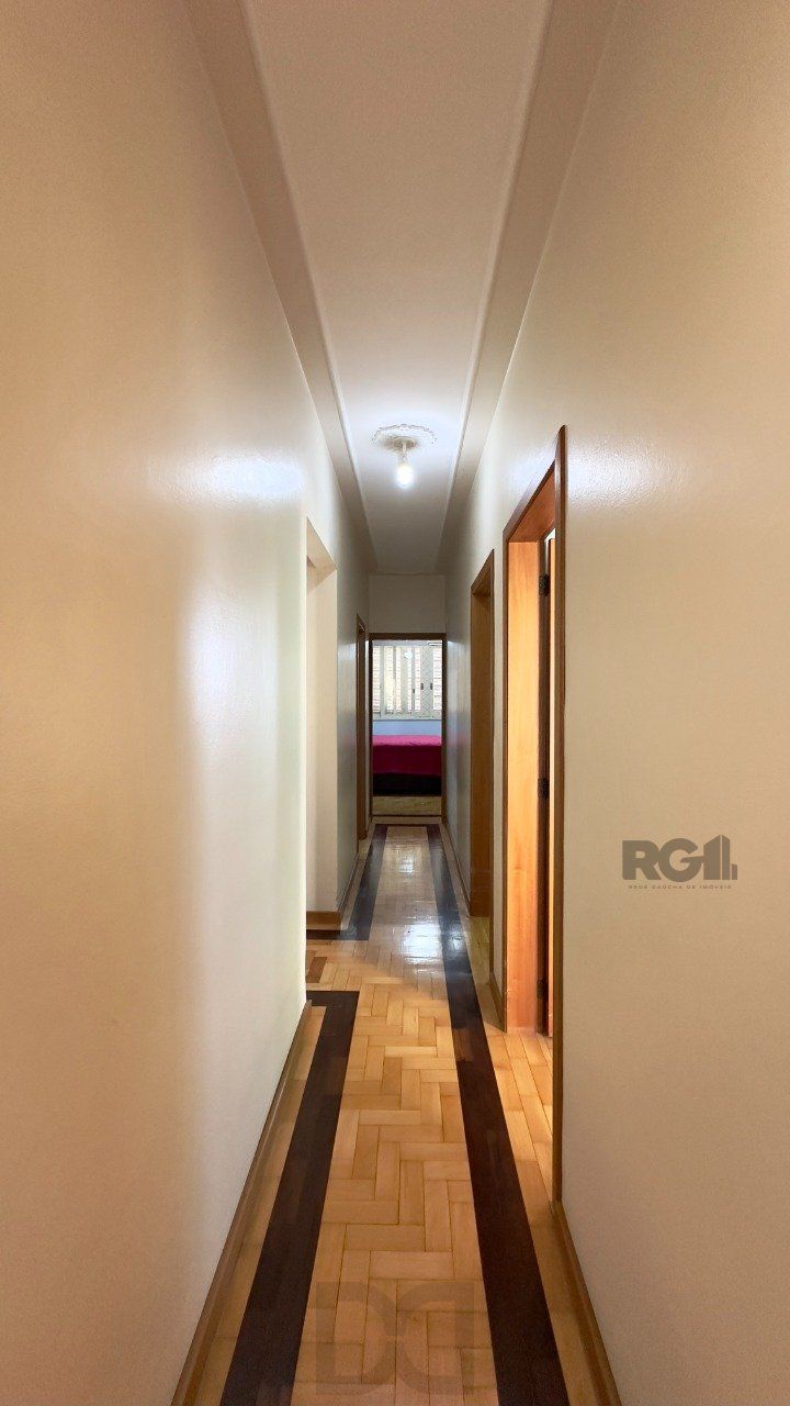 APARTAMENTO 3 DORMITÓRIOS, DE FRENTE E REFORMADO, NO CENTRO HISTÓRICO — foto 20