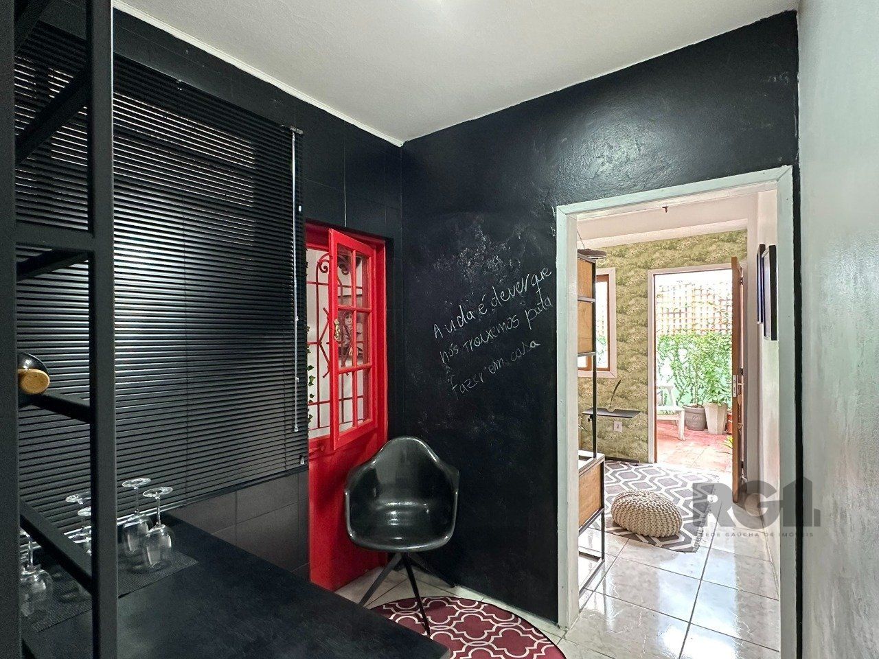 CASA TOTALMENTE REFORMADA EM ÓTIMA LOCALIZAÇÃO NO CENTRO HISTÓRICO — foto 7