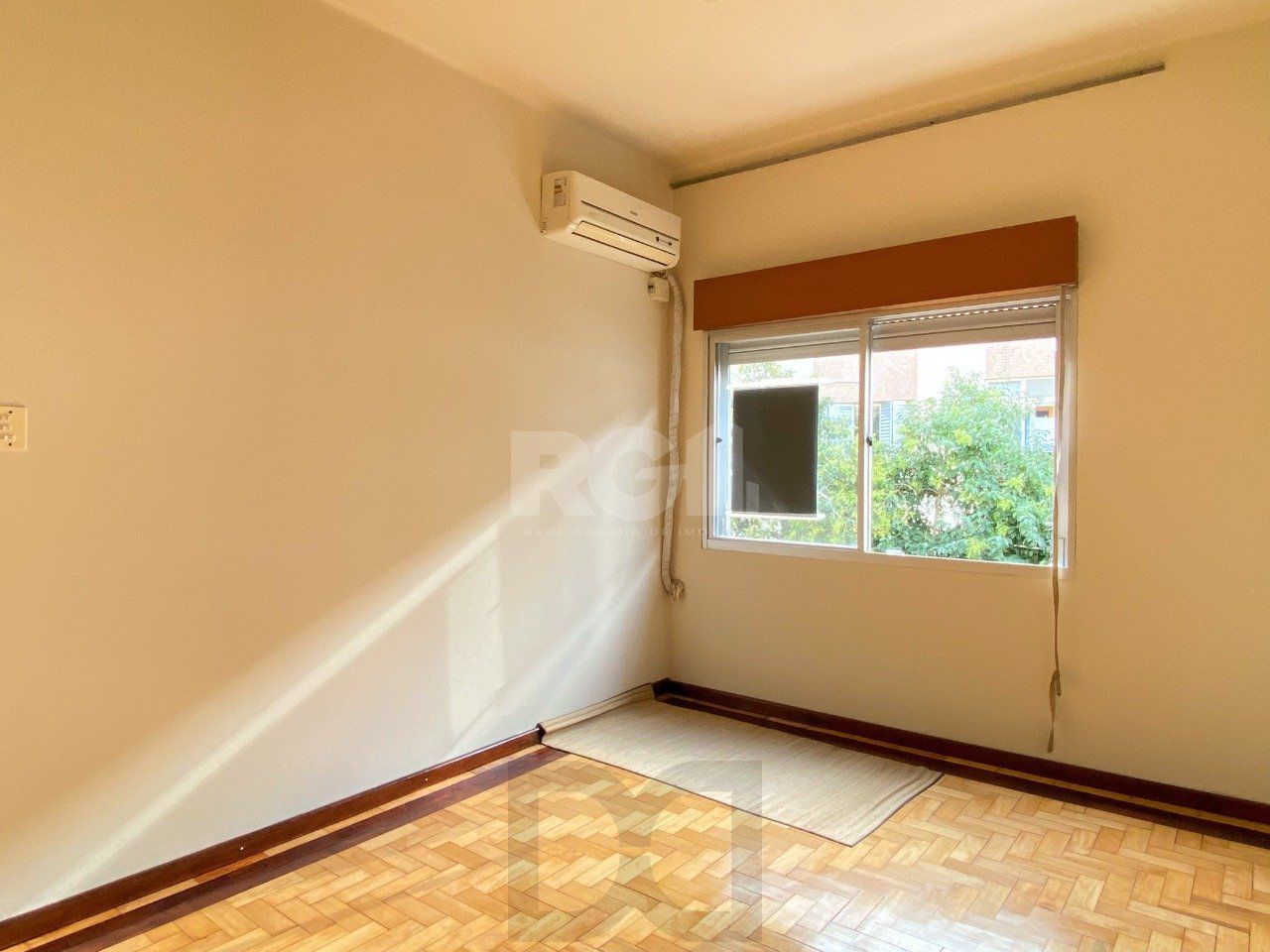 Apartamento 1 dormitório, de frente, com ótima posição solar, no Centro Histórico — foto 12