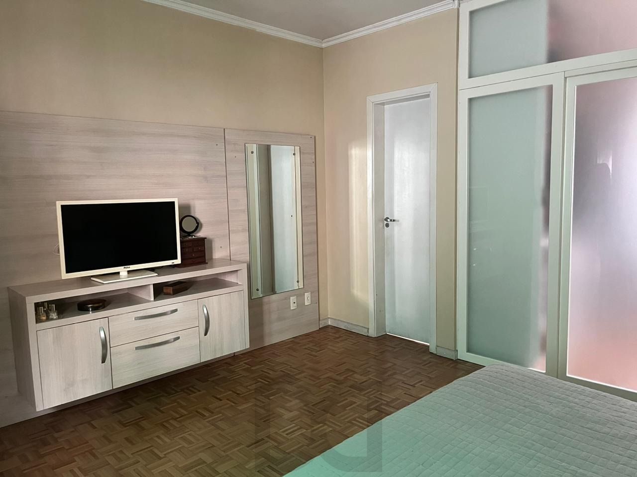 Casa para Venda - 350m², 2 dormitórios, sendo 2 suites, 2 vagas - Centro Histórico — foto 27