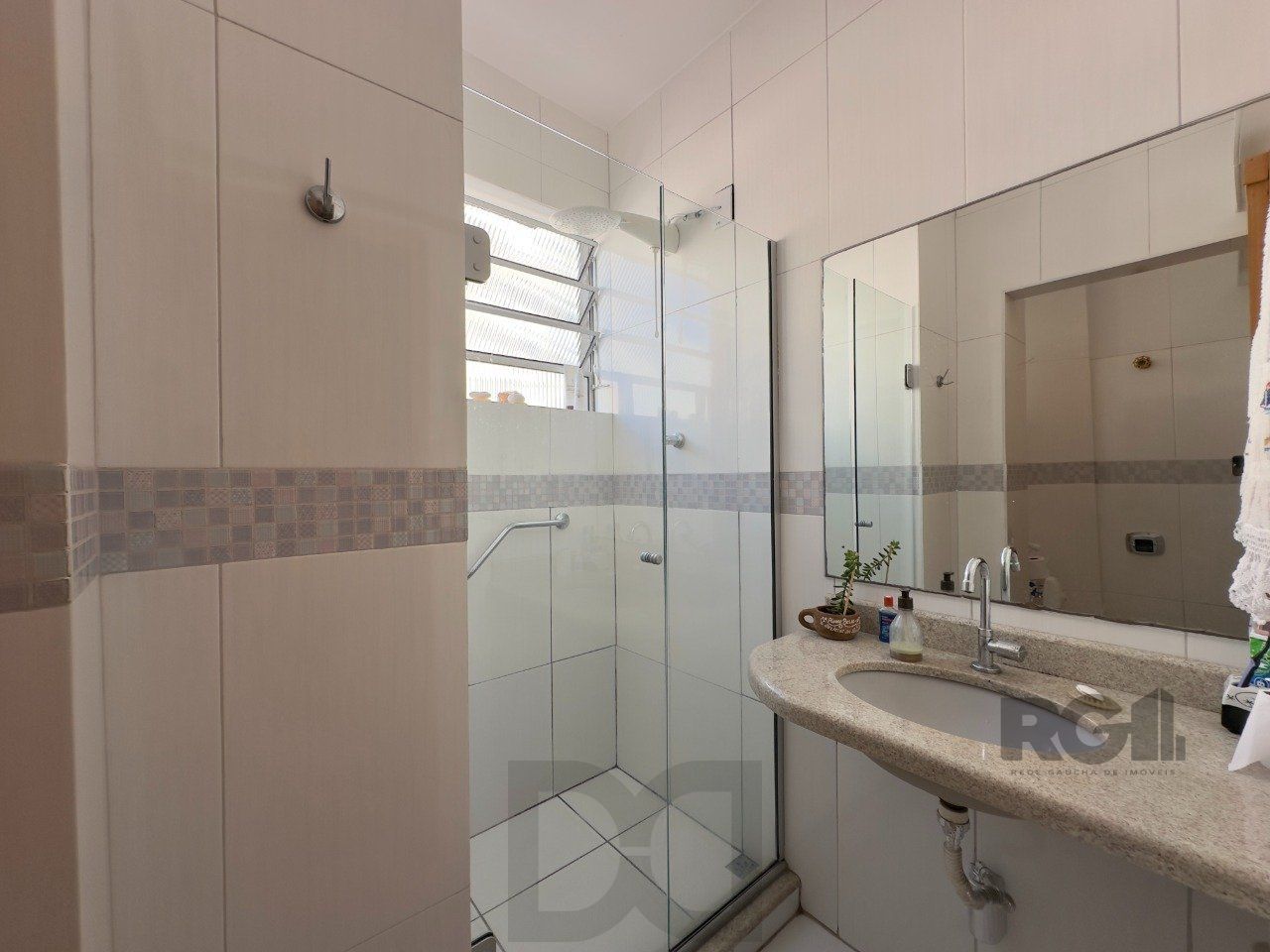 APARTAMENTO 3 DORMITÓRIOS, DE FRENTE E REFORMADO, NO CENTRO HISTÓRICO — foto 15