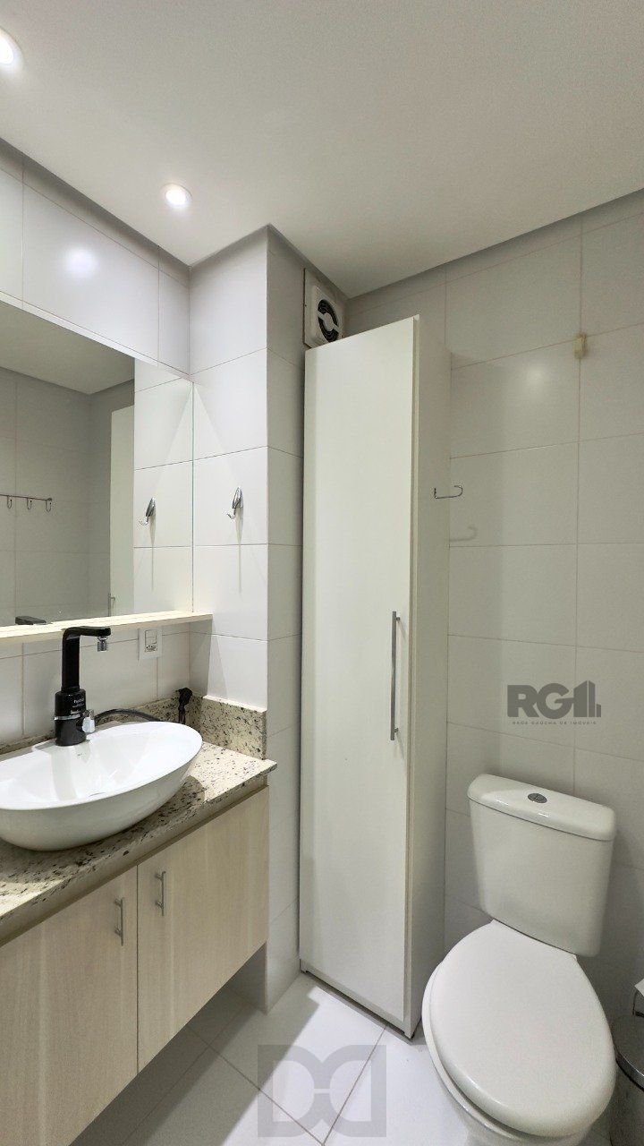 STUDIO SEMIMOBILIADO COM VAGA DE GARAGEM NO CENTRO HISTÓRICO — foto 12