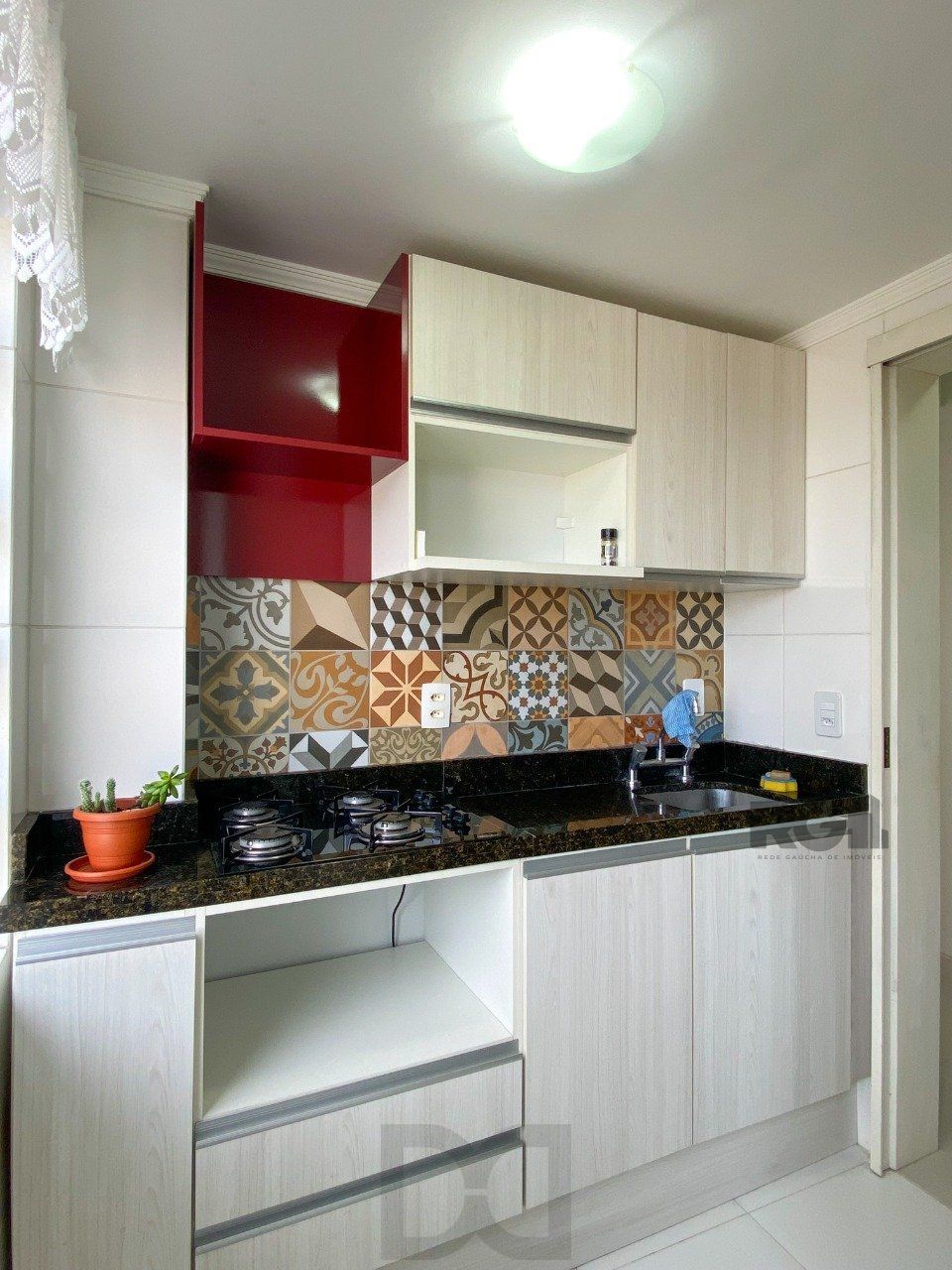 APARTAMENTO SEMIMOBILIADO COM PORTARIA NO CENTRO HISTÓRICO — foto 11