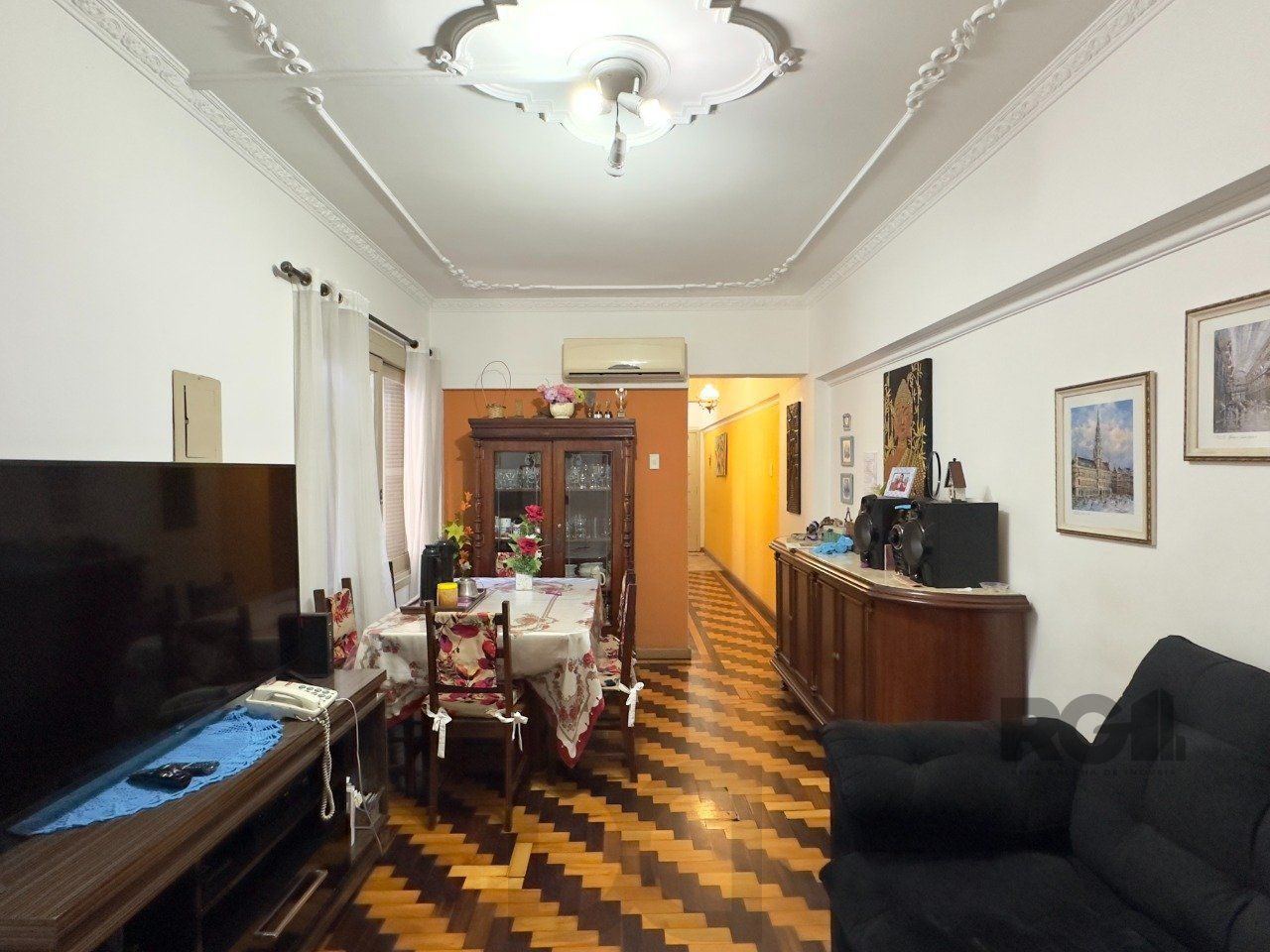 APARTAMENTO 3 DORMITÓRIOS DE 99M², COM SACADA, EM FRENTE À SANTA CASA NO CENTRO HISTÓRICO — foto 4