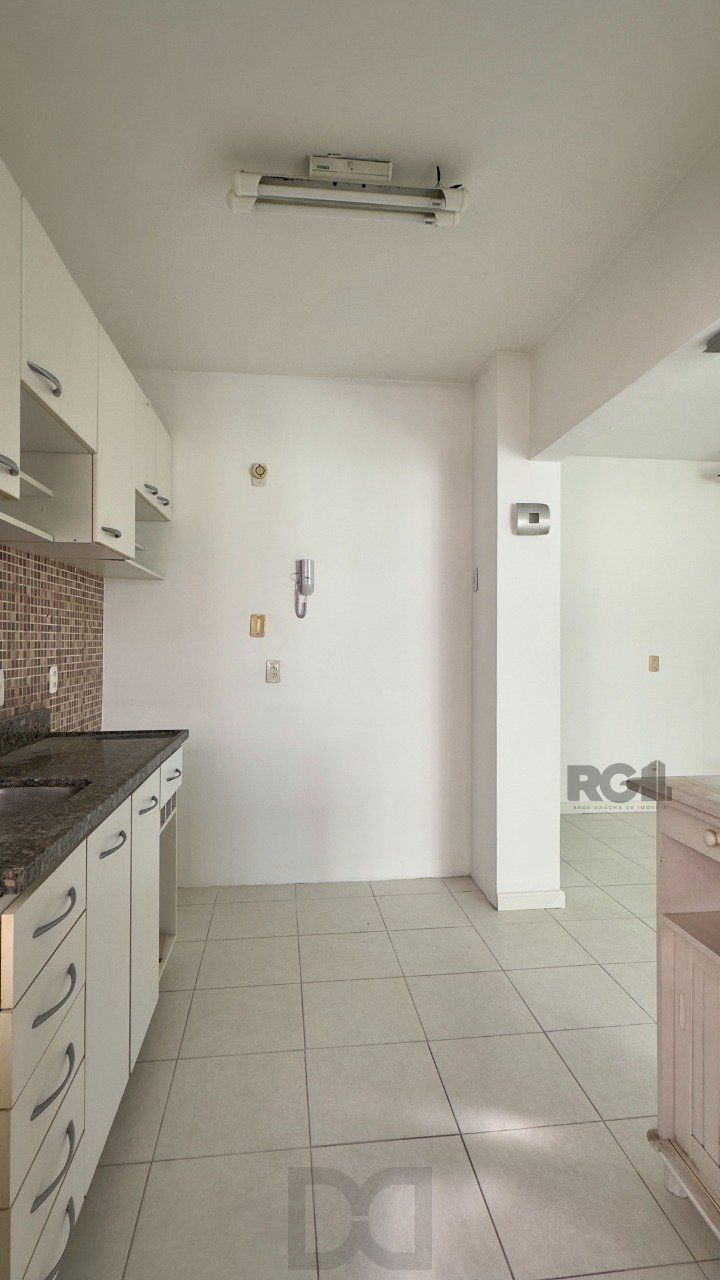 COBERTURA COM 174M², DE FRENTE, 3 DORMITÓRIOS, EM ÓTIMA LOCALIZAÇÃO NO MENINO DEUS — foto 16
