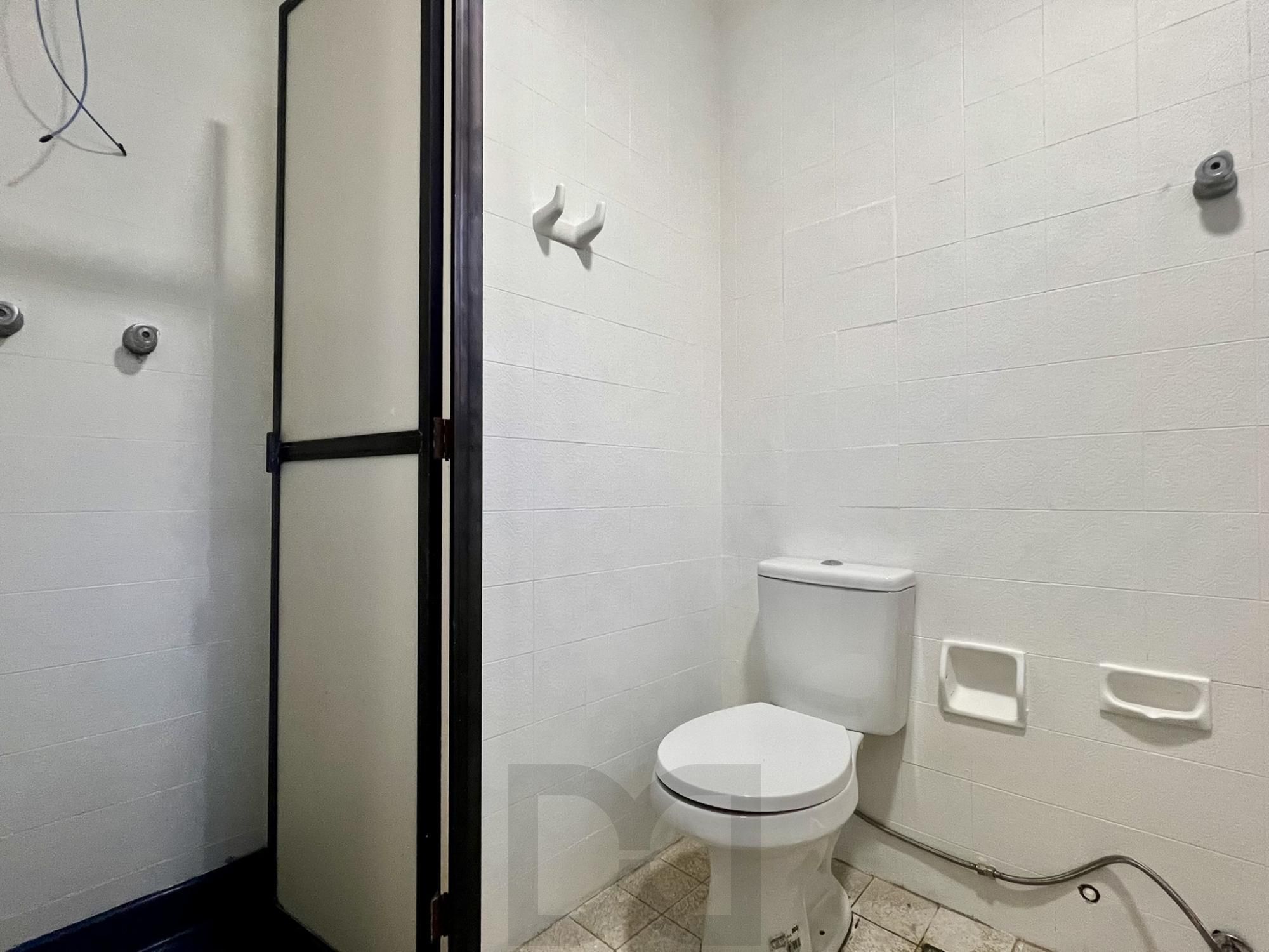 Apartamento térreo, 3 dormitórios com vaga de garagem — foto 23