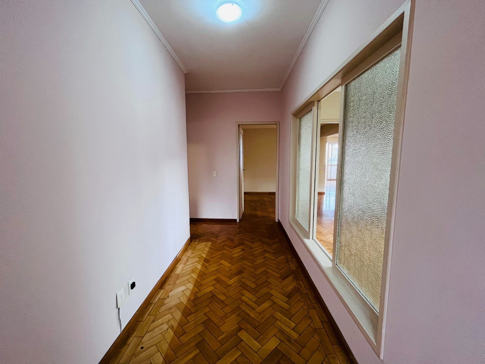 APARTAMENTO 4 DORMITÓRIOS COM VISTA — foto 3