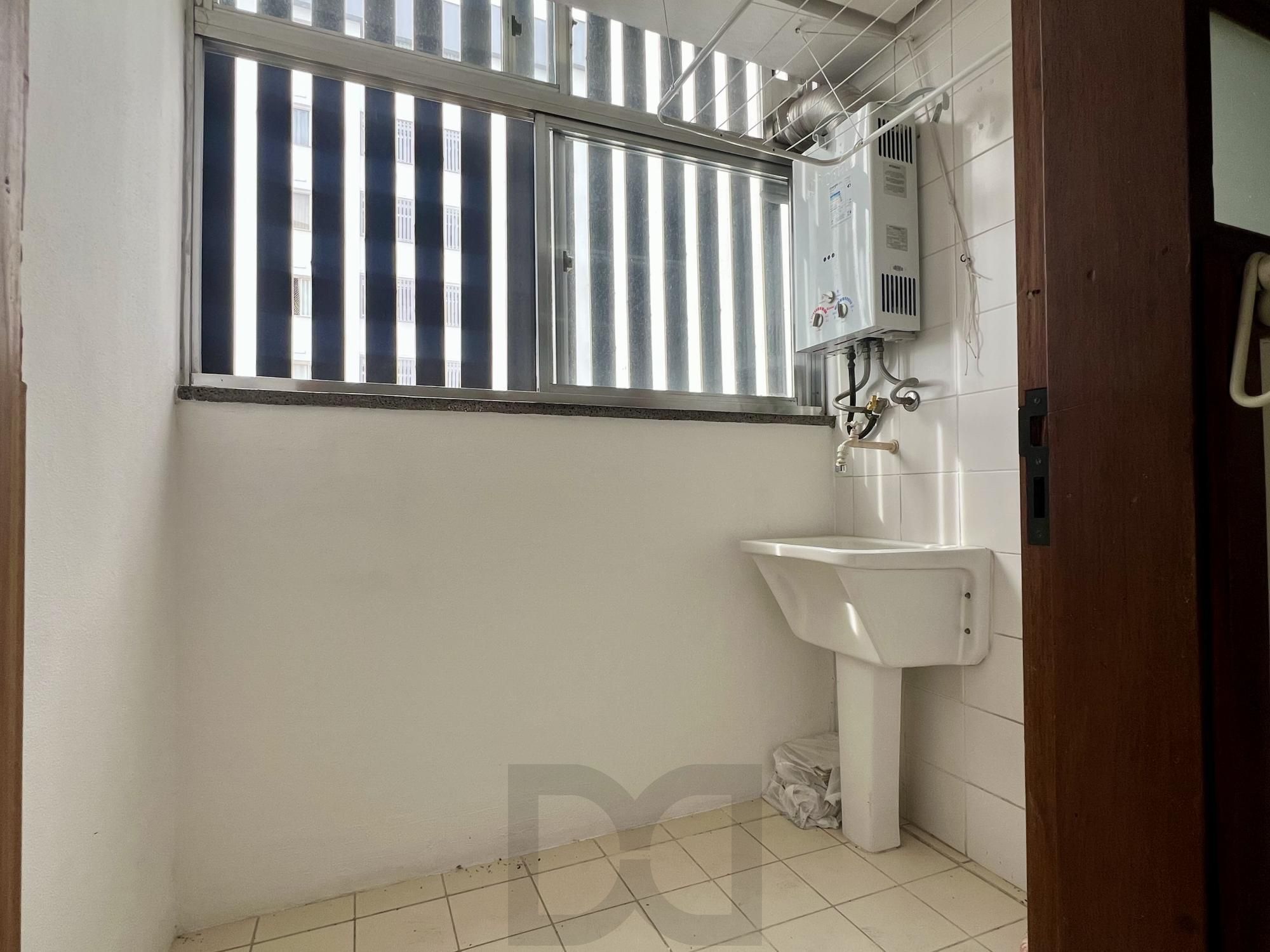 APARTAMENTO 2 DORMITÓRIOS COM VAGA DE GARAGEM — foto 22