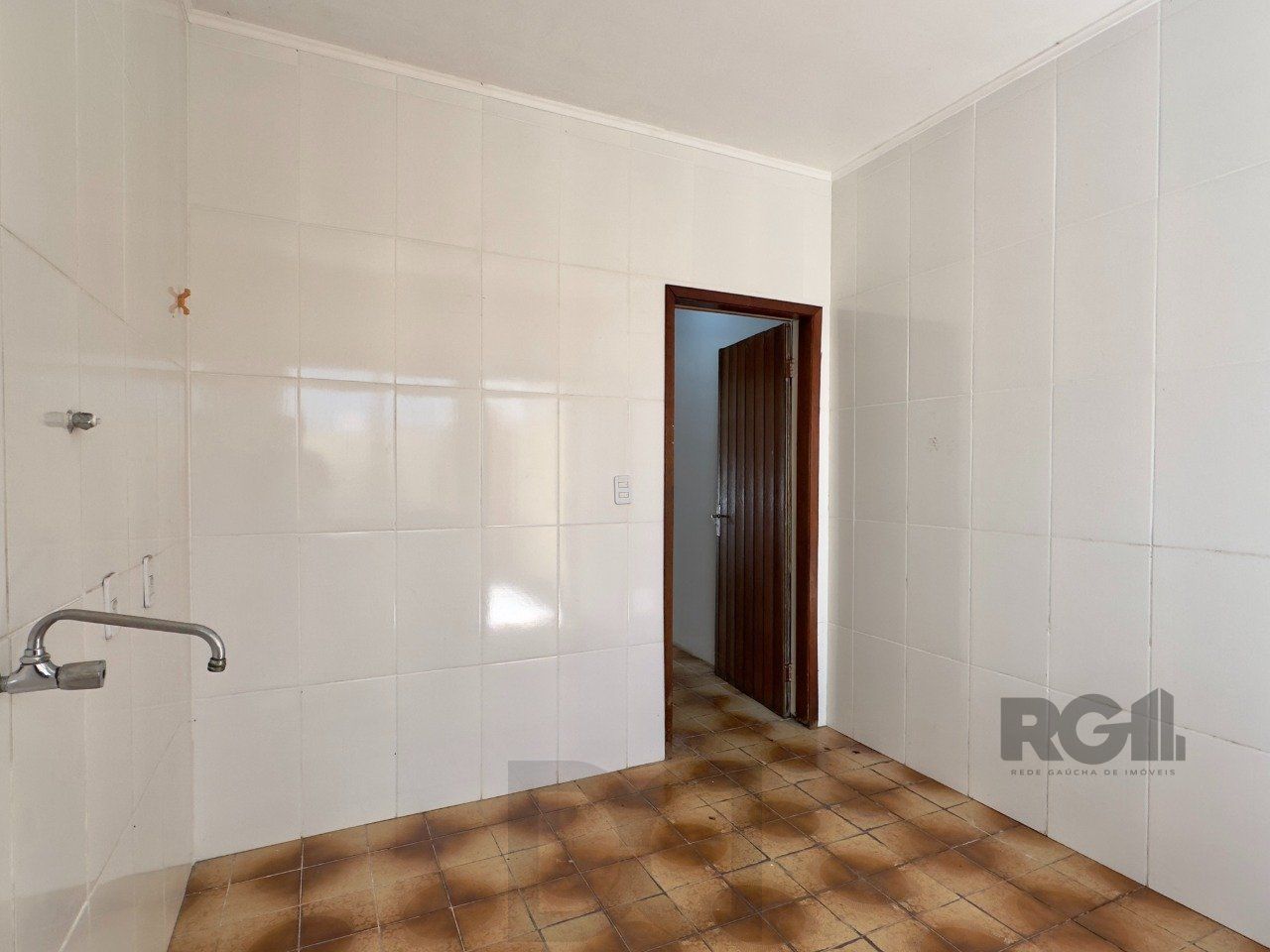 CASA COM 4 DORMITÓRIOS E PÁTIO COM CHURRASQUEIRA NO CENTRO HISTÓRICO — foto 12
