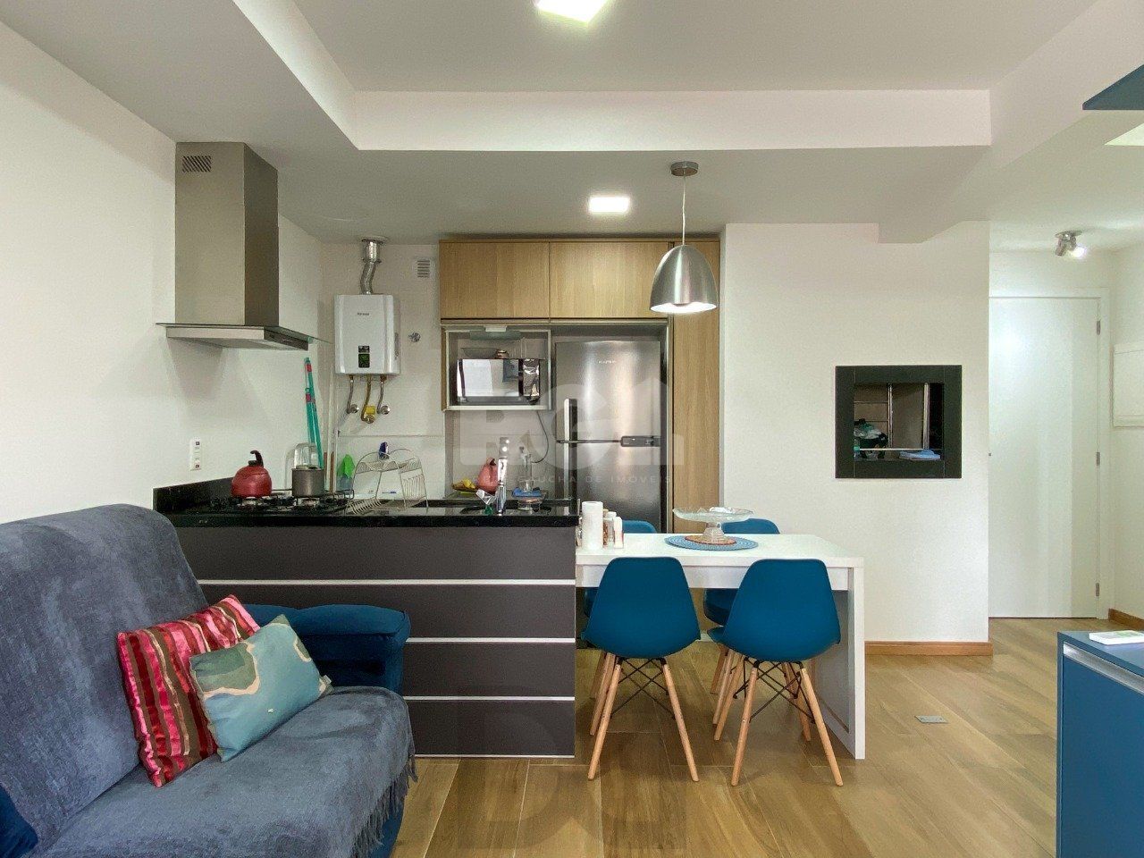 Apartamento em prédio premiado, totalmente montado, no miolo do Menino Deus — foto 6