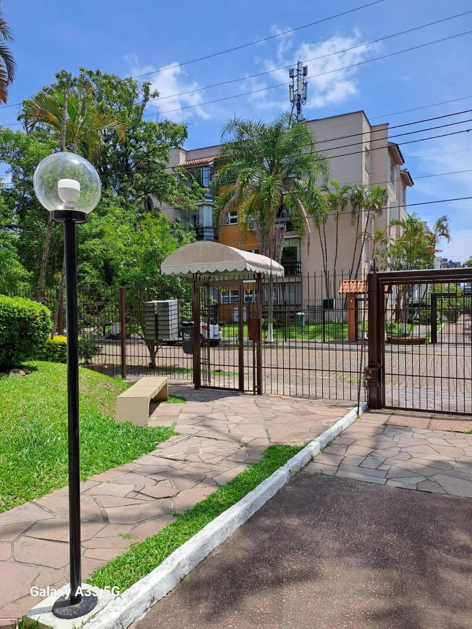 Apartamento 2 dormitórios ensolarado e próximo ao Carrefour no Bairro Partenon — foto 5