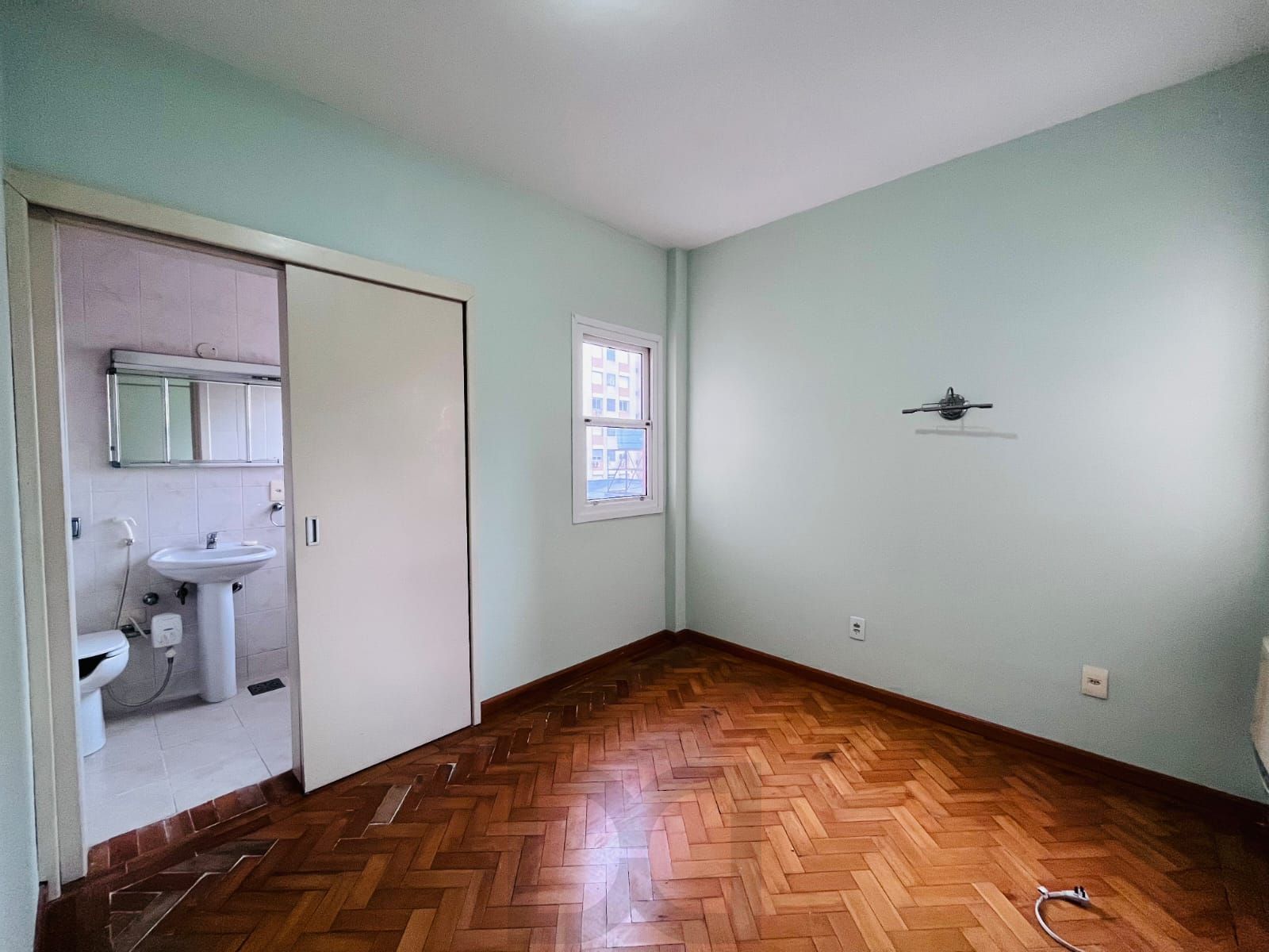 APARTAMENTO 4 DORMITÓRIOS COM VISTA — foto 6