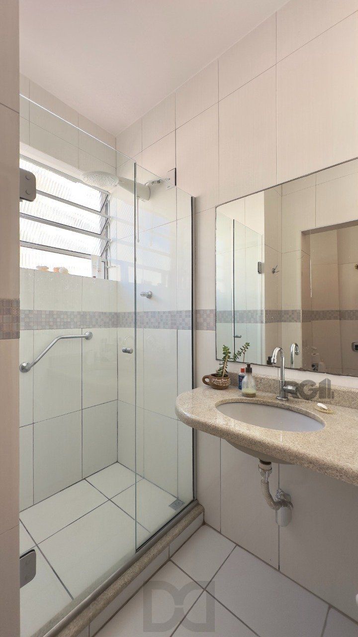 APARTAMENTO 3 DORMITÓRIOS, DE FRENTE E REFORMADO, NO CENTRO HISTÓRICO — foto 16
