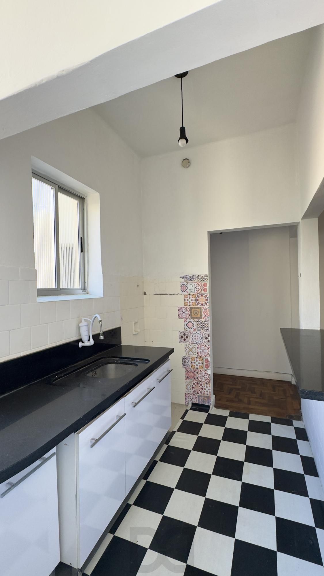 Apartamento 2 dormitórios super silencioso no Centro Histórico — foto 9