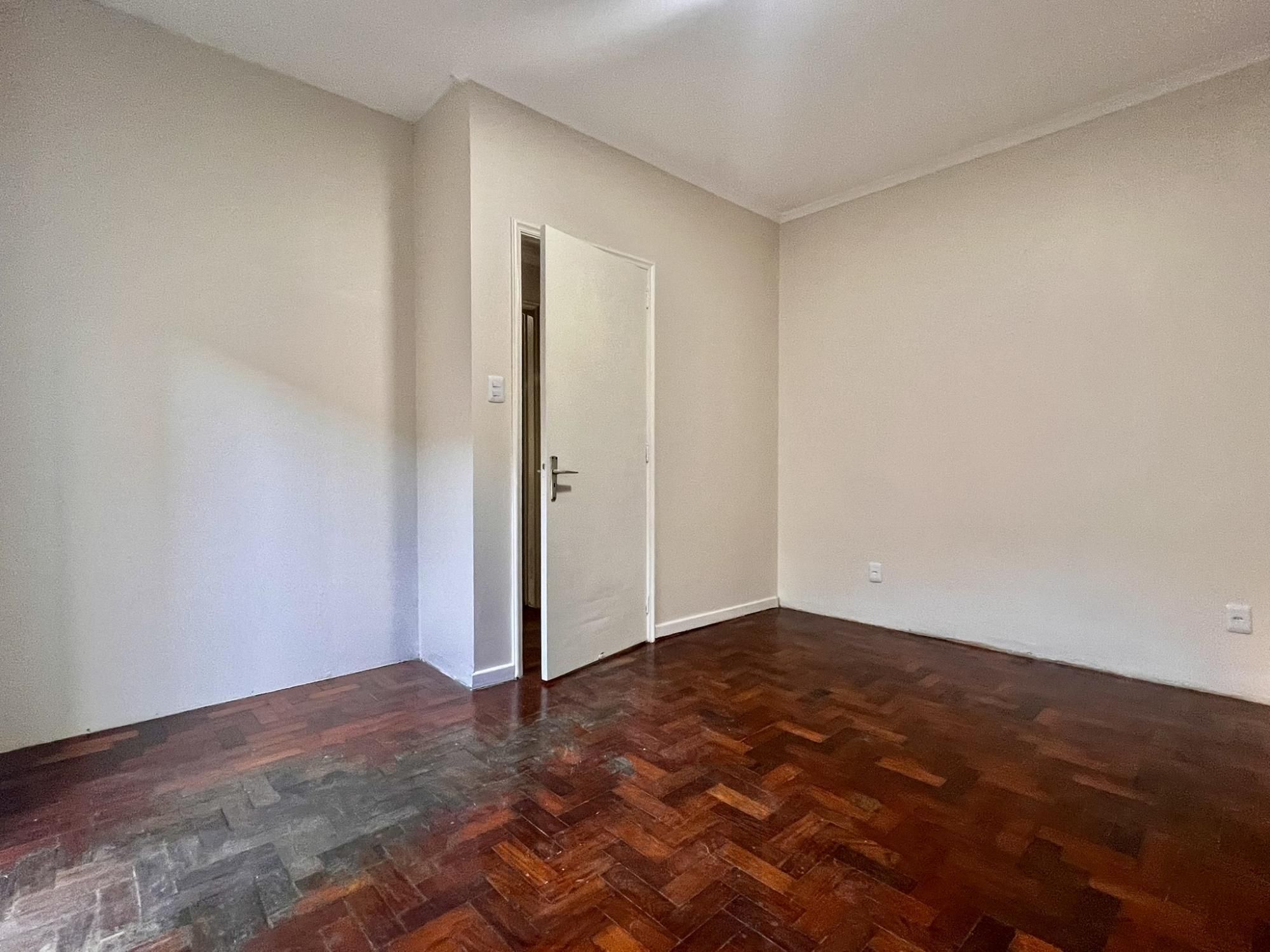 Apartamento térreo, 3 dormitórios com vaga de garagem — foto 18