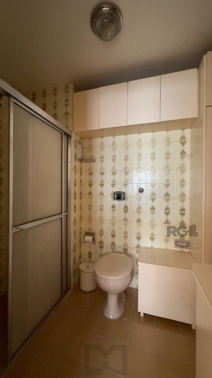 APARTAMENTO SEMIMOBILIADO COM ÓTIMA LOCALIZAÇÃO NO CENTRO HISTÓRICO — foto 18