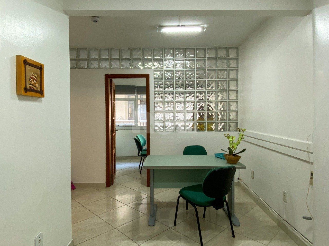 Sala comercial, de frente para a Rua Uruguai, no condomínio Aceguá — foto 8