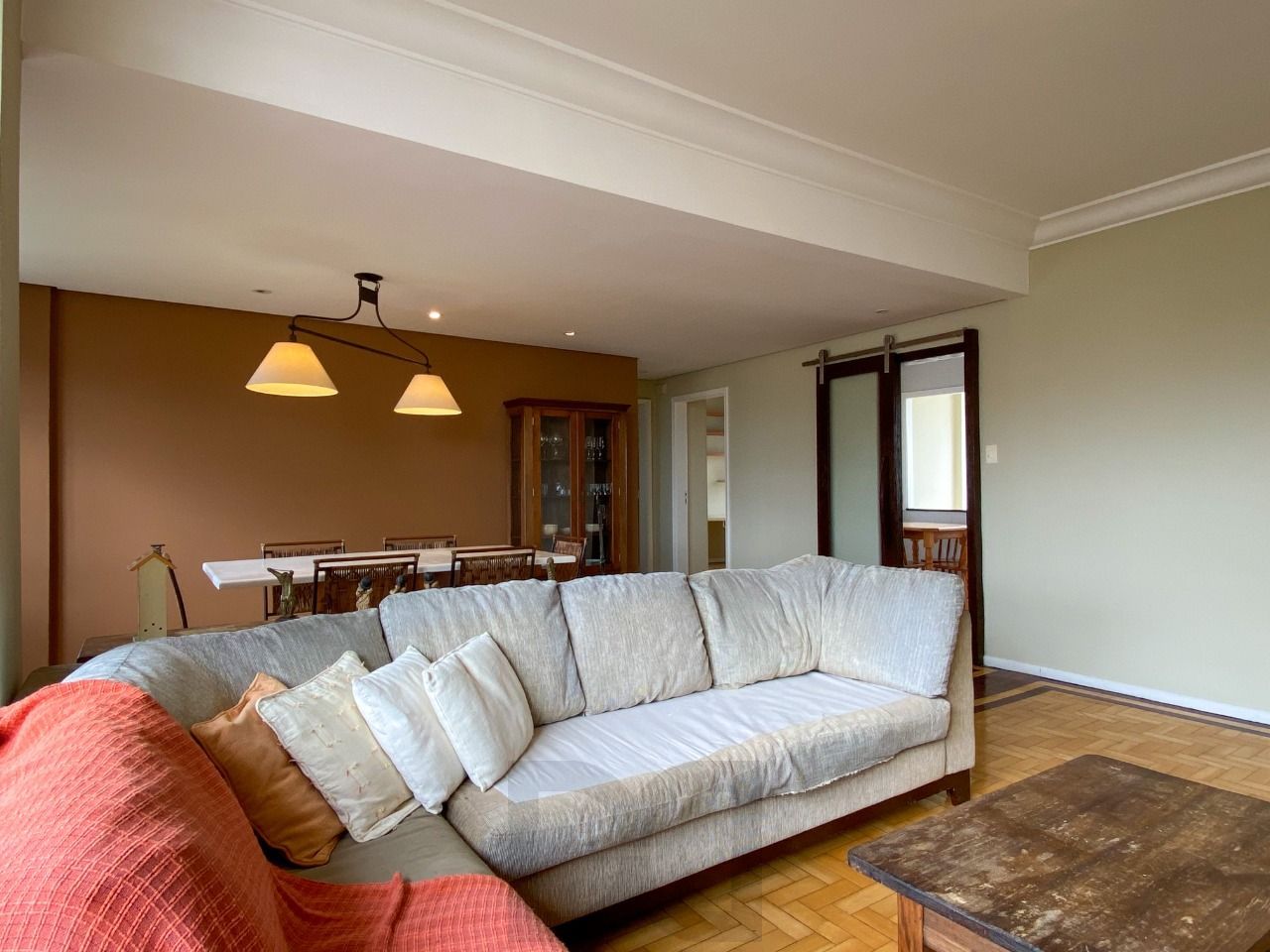 Apartamento 3 dormitórios, com linda vista, em frente ao Hospital de Clínicas — foto 2