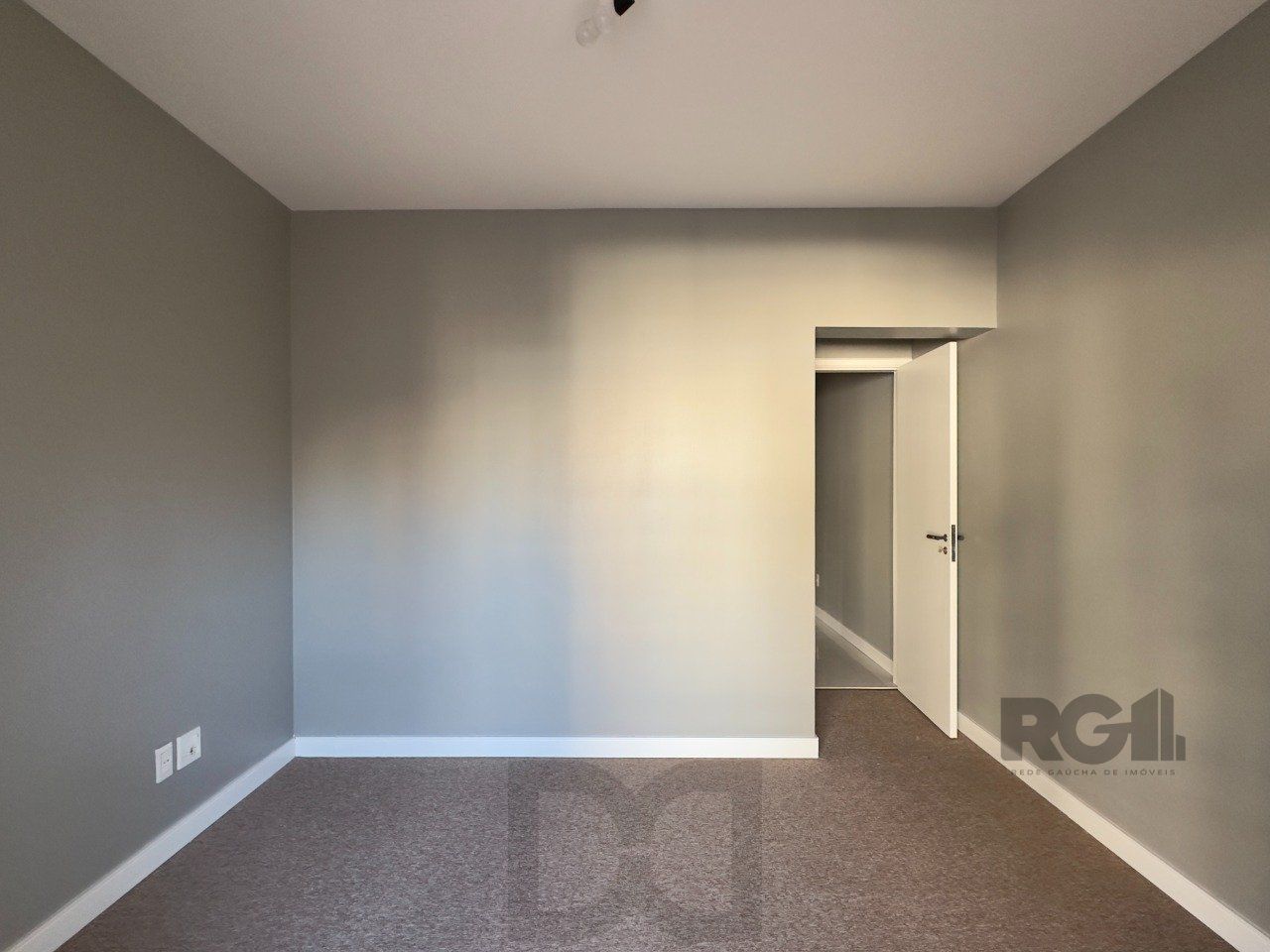 APARTAMENTO GARDEN, 2 DORMITÓRIOS E 1 VAGA DE GARAGEM COM ÓTIMA LOCALIZAÇÃO NO MOINHOS — foto 21
