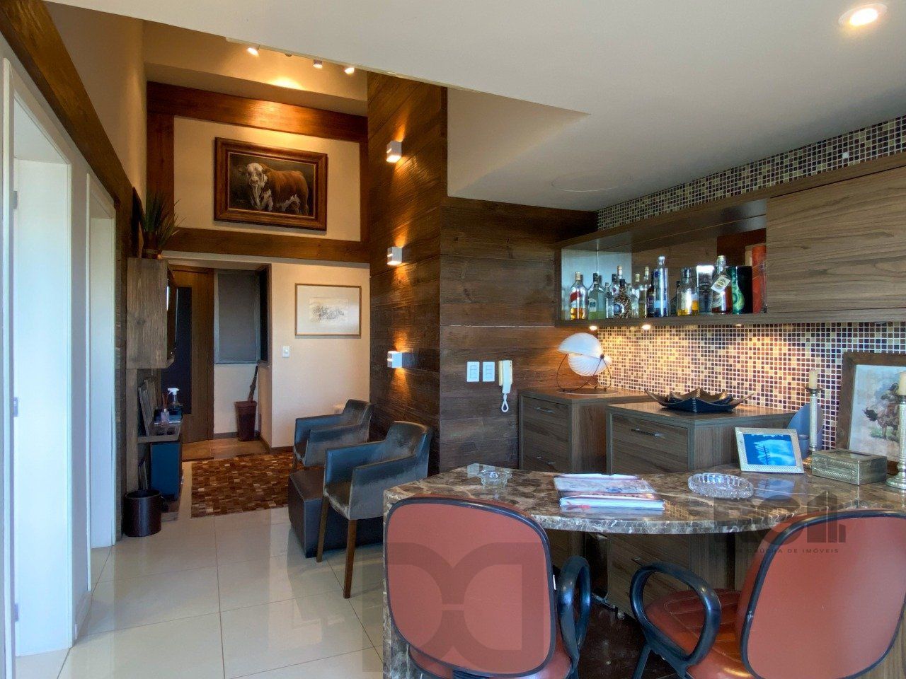 Sala mobiliada, com churrasqueira para happy hour e vista para o Guaíba — foto 12