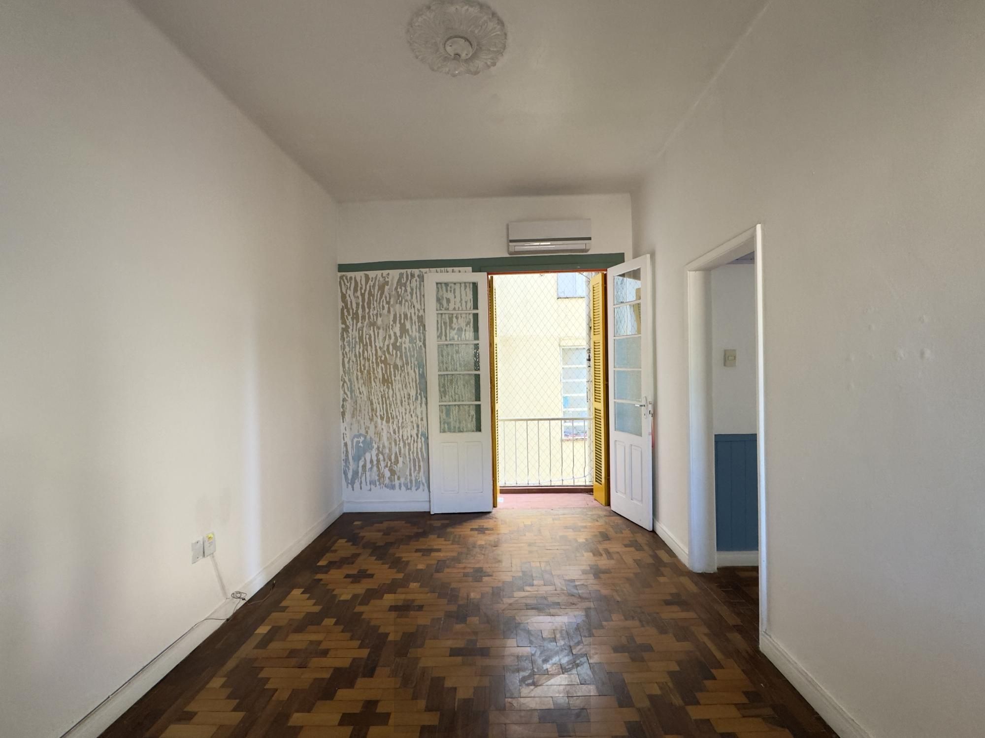 Apartamento 2 dormitórios super silencioso no Centro Histórico — foto 2