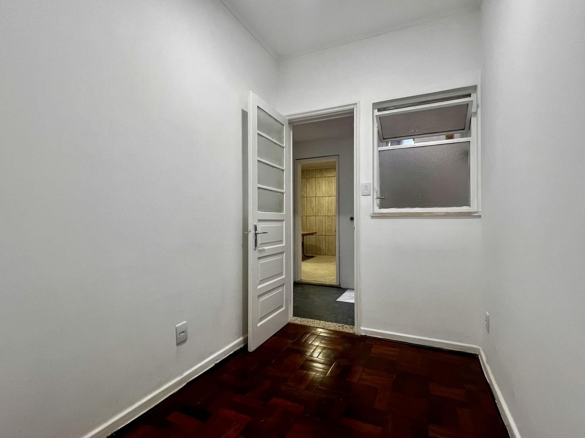 Apartamento térreo, 3 dormitórios com vaga de garagem — foto 31