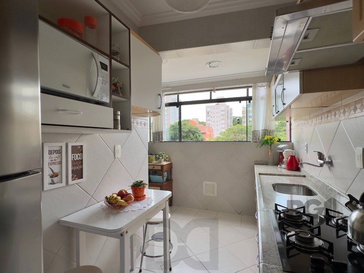 APARTAMENTO 2 DORMITÓRIOS, DE FRENTE, COM VAGA DE GARAGEM NO JARDIM BOTÂNICO — foto 14