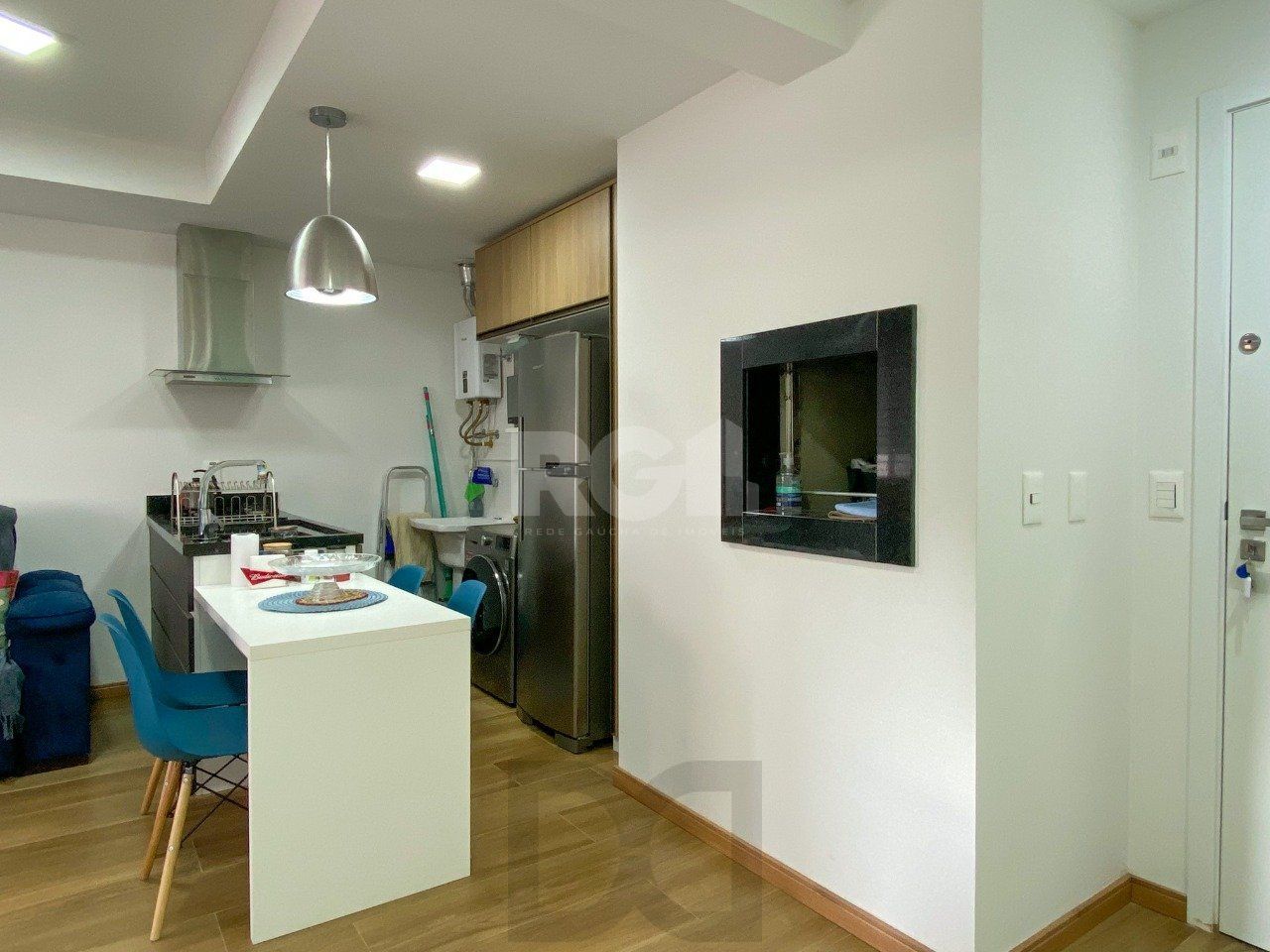Apartamento em prédio premiado, totalmente montado, no miolo do Menino Deus — foto 8