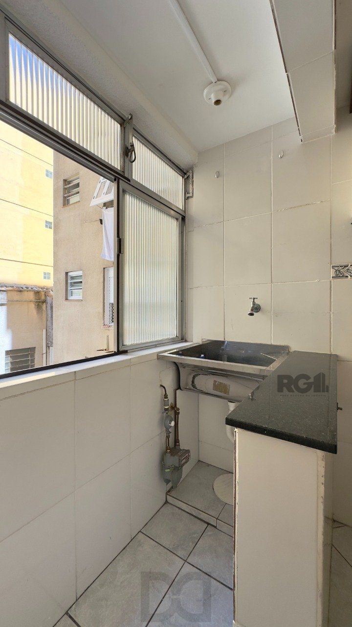 APARTAMENTO 1 DORMITÓRIO — foto 14