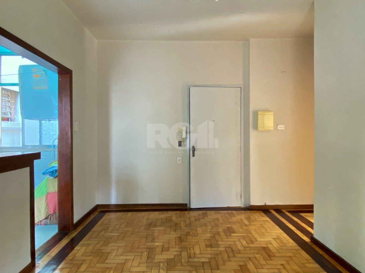 Apartamento 1 dormitório, de frente, com ótima posição solar, no Centro Histórico — foto 5