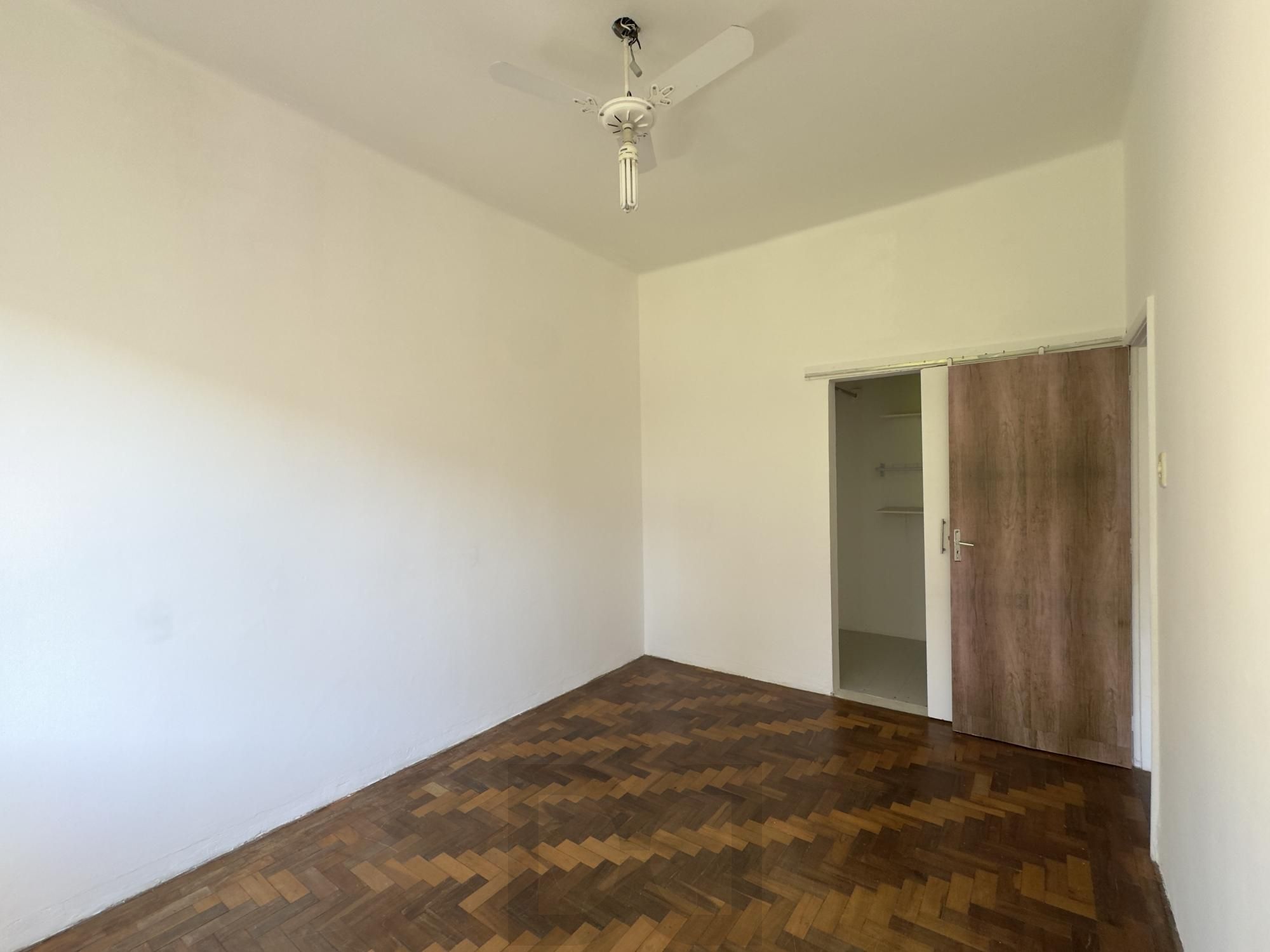 Apartamento 2 dormitórios super silencioso no Centro Histórico — foto 17