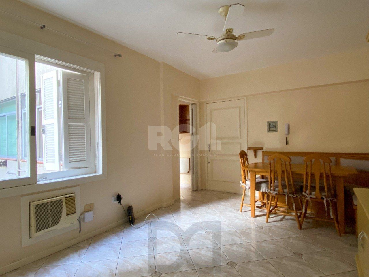 Apartamento 1 dormitório, em prédio com portaria, próximo à Usina do Gasômetro — foto 3