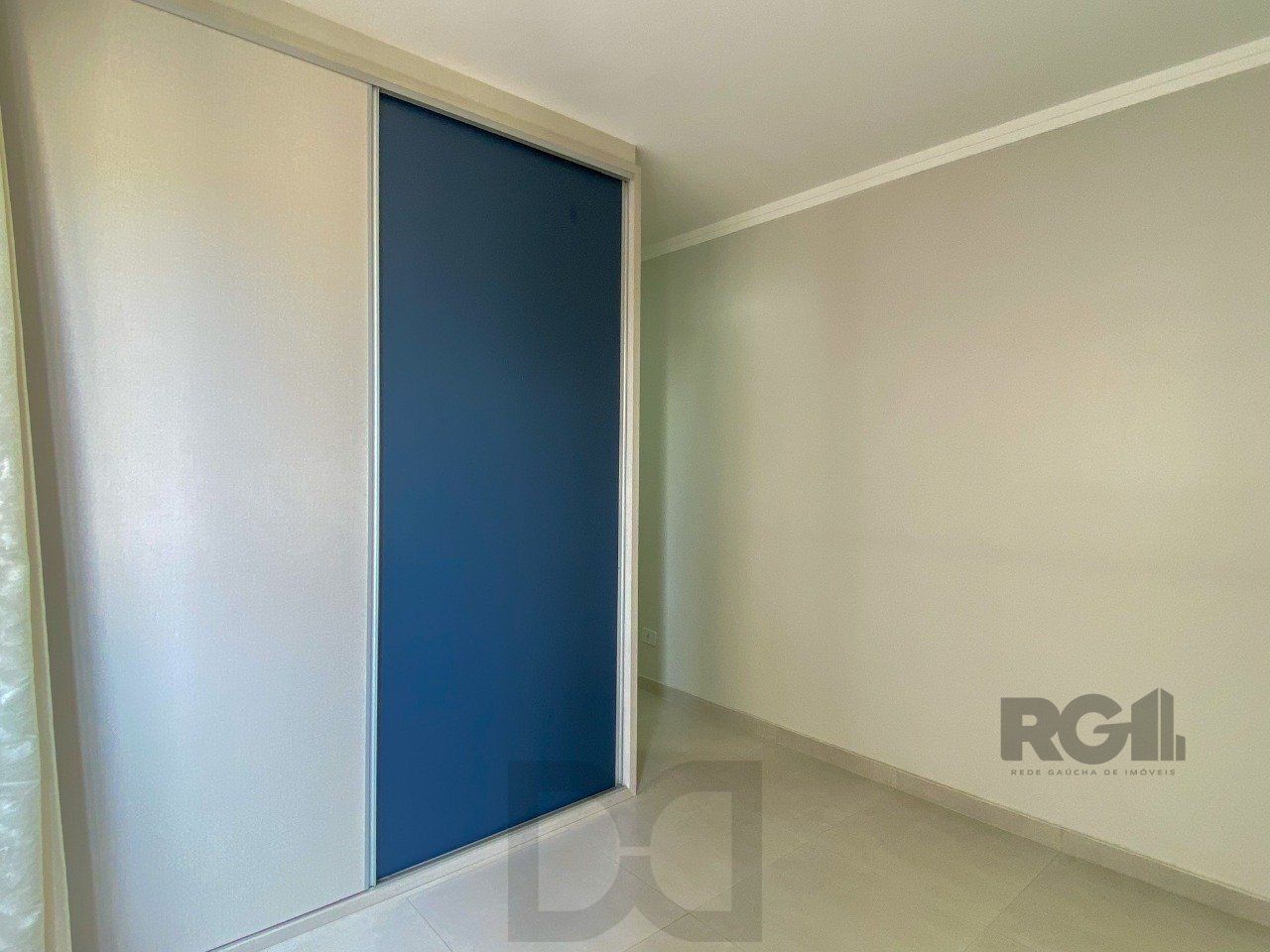 APARTAMENTO SEMIMOBILIADO COM PORTARIA NO CENTRO HISTÓRICO — foto 4