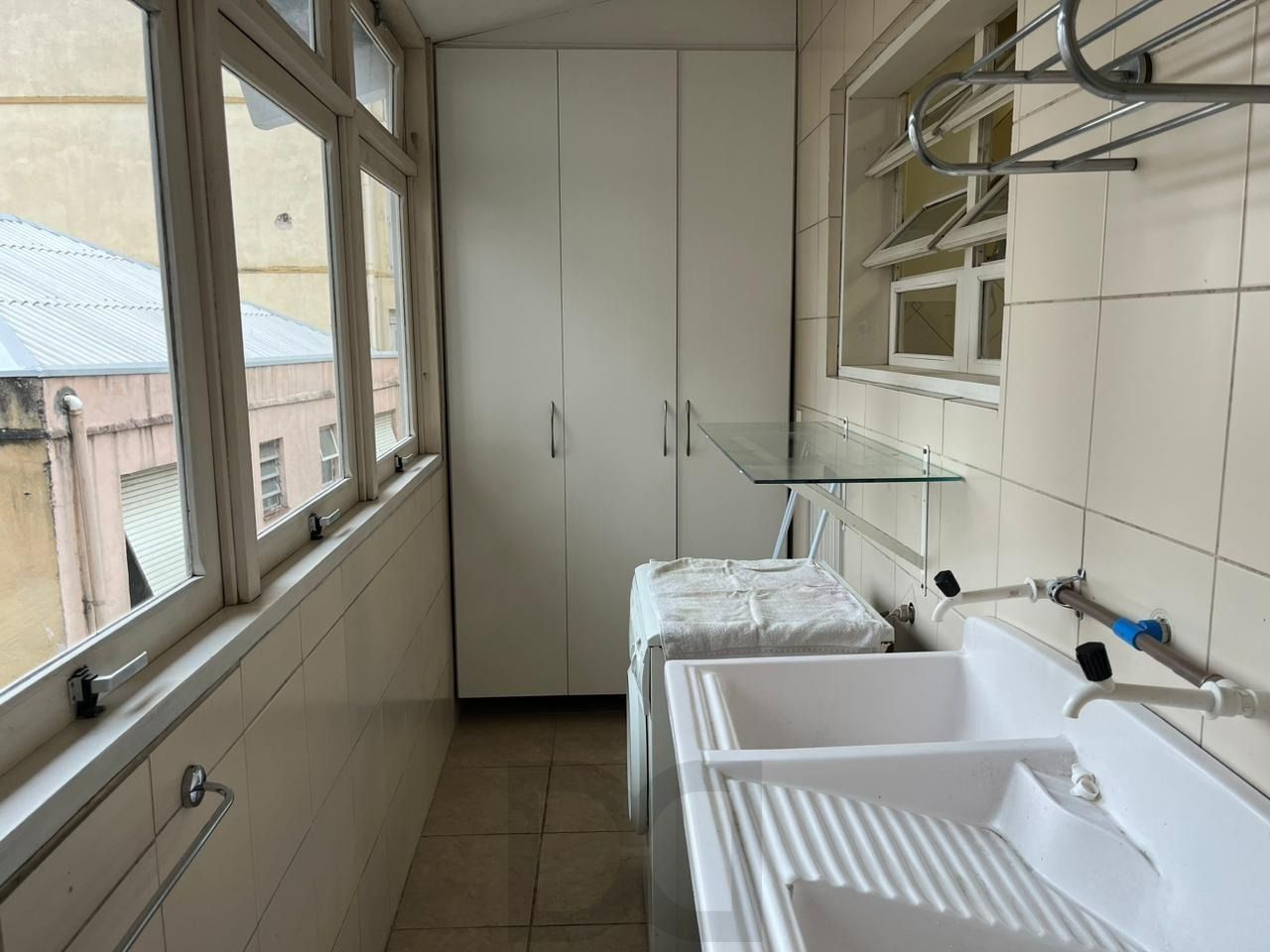 Casa para Venda - 350m², 2 dormitórios, sendo 2 suites, 2 vagas - Centro Histórico — foto 47