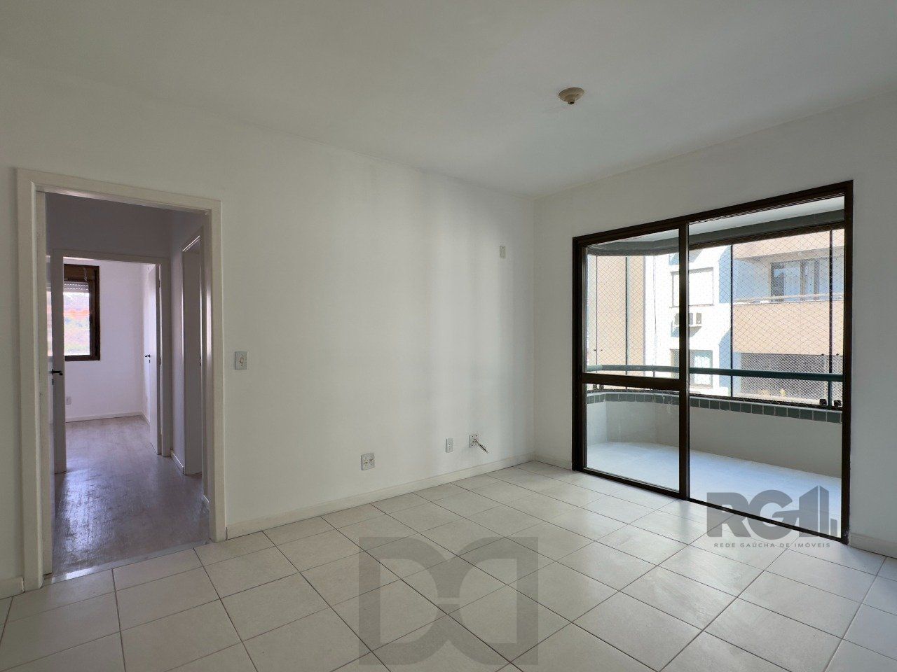 COBERTURA COM 174M², DE FRENTE, 3 DORMITÓRIOS, EM ÓTIMA LOCALIZAÇÃO NO MENINO DEUS — foto 4