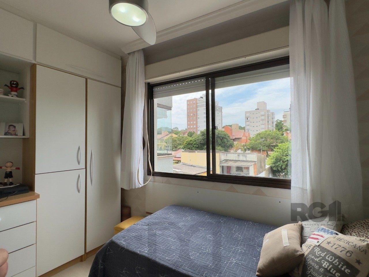 APARTAMENTO 2 DORMITÓRIOS, DE FRENTE, COM VAGA DE GARAGEM NO JARDIM BOTÂNICO — foto 38