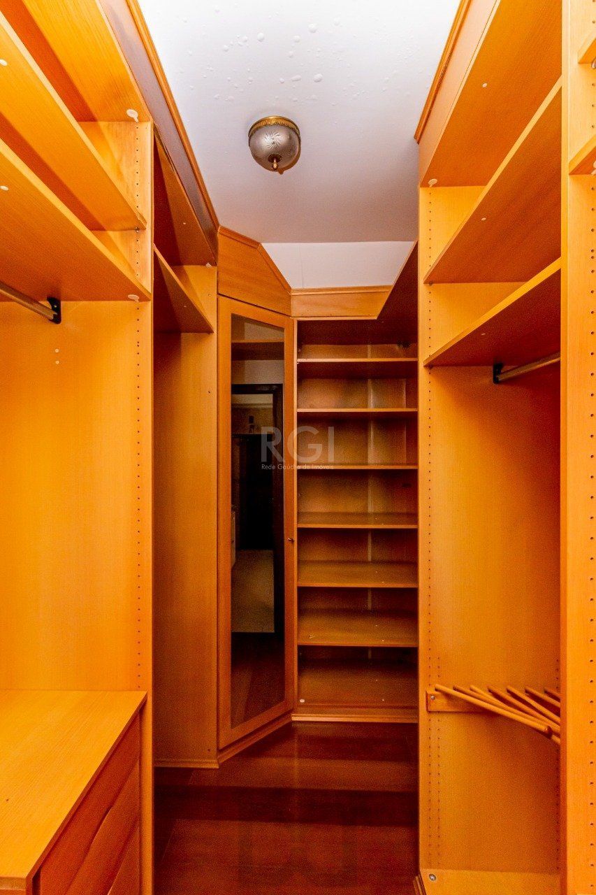Casa para Venda - 431m², 4 dormitórios, sendo 2 suites, 3 vagas - Jardim Itu Sabará — foto 3