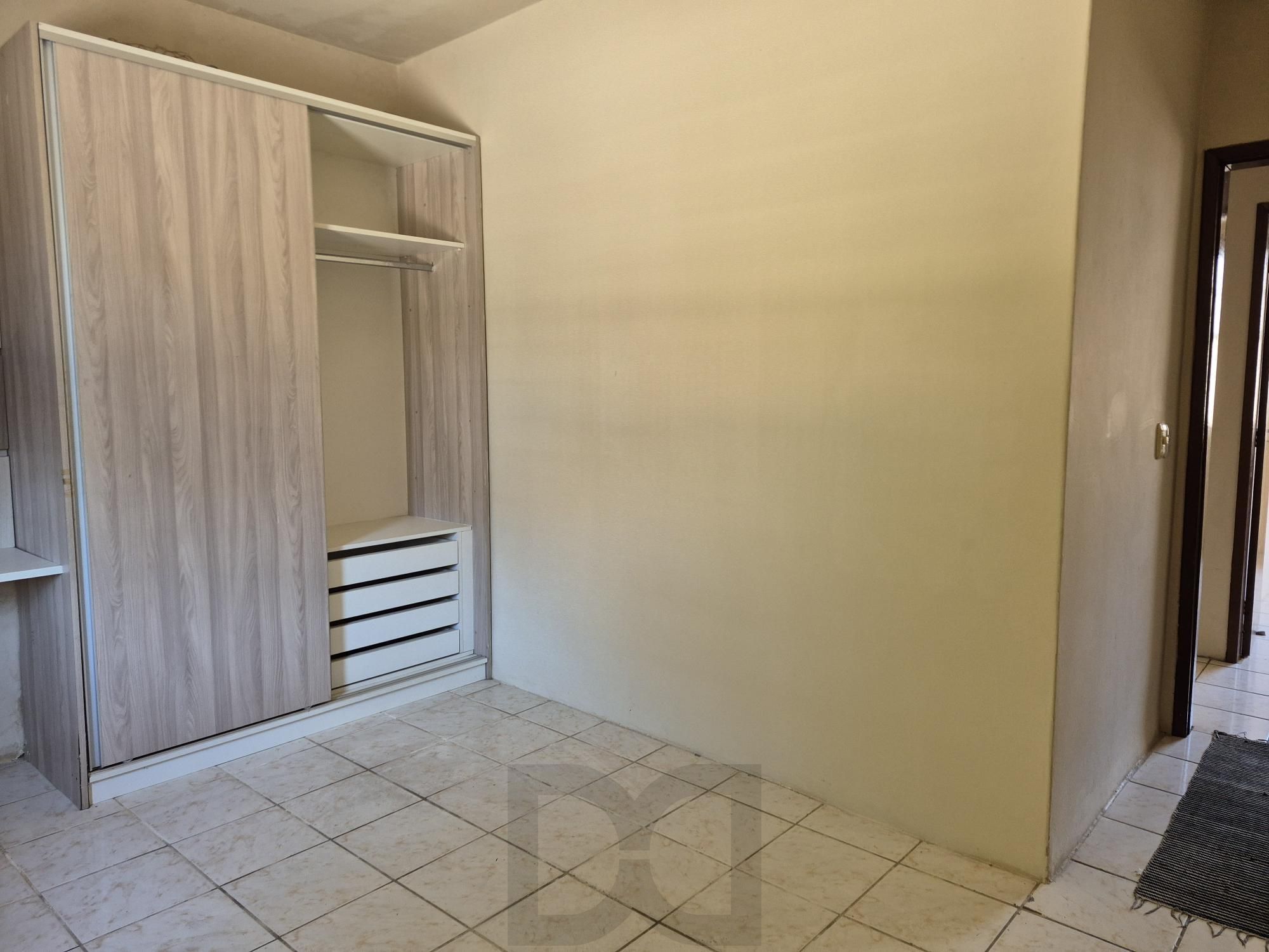 Casa Residencial de 4 Quartos com Piscina e Churrasqueira em Porto Alegre — foto 24