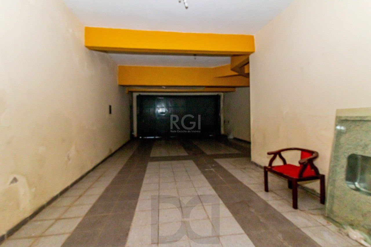 Casa para Venda - 431m², 4 dormitórios, sendo 2 suites, 3 vagas - Jardim Itu Sabará — foto 2