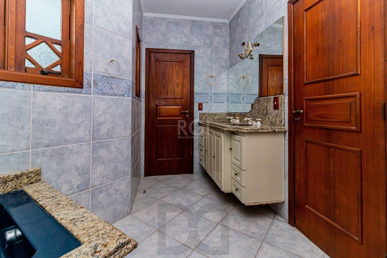 Casa para Venda - 431m², 4 dormitórios, sendo 2 suites, 3 vagas - Jardim Itu Sabará — foto 31