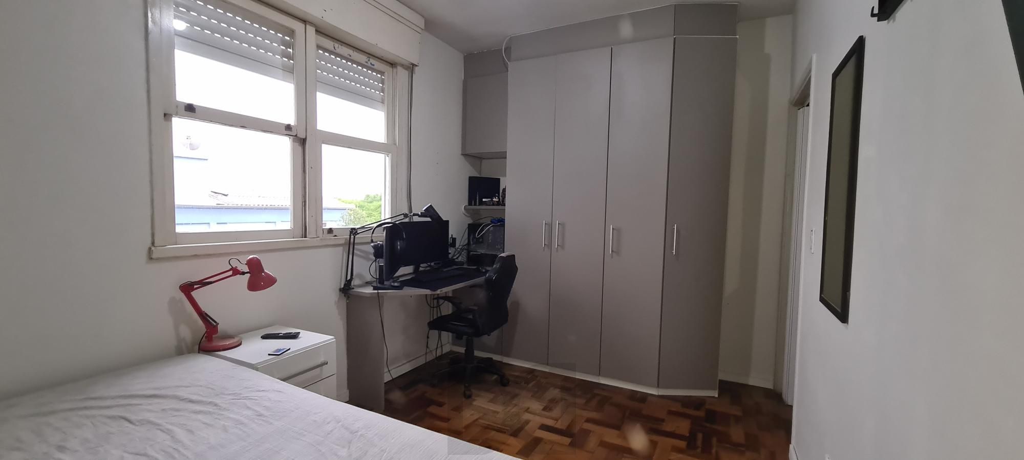 Apartamento de 2 dormitorios e vaga de garagem rotativa em Porto Alegre. — foto 13