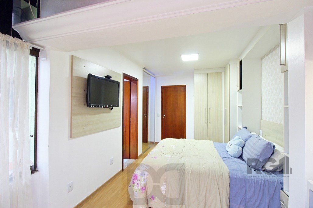 Sobrado para Venda - 218m², 4 dormitórios, sendo 3 suites, 2 vagas - Ipanema — foto 34