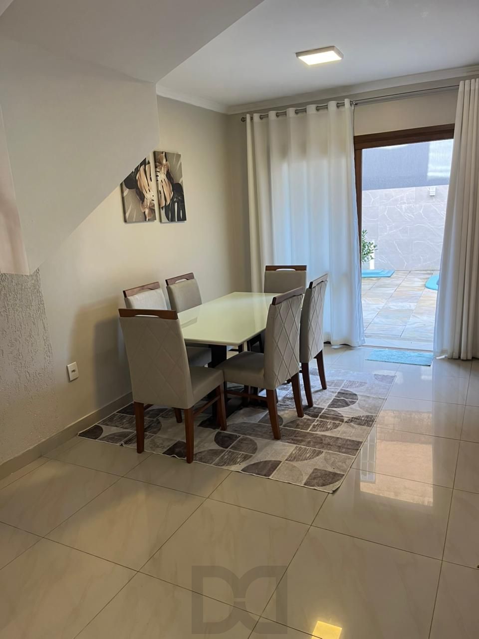 Sobrado triplex com piscina no Loteamento Nova Ipanema — foto 6