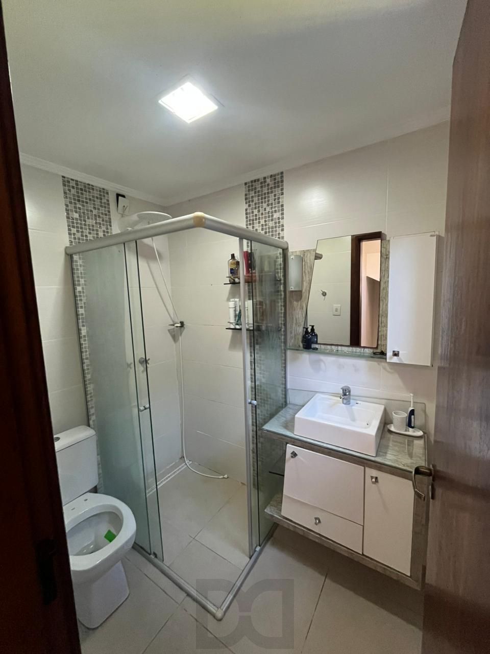 Sobrado triplex com piscina no Loteamento Nova Ipanema — foto 21
